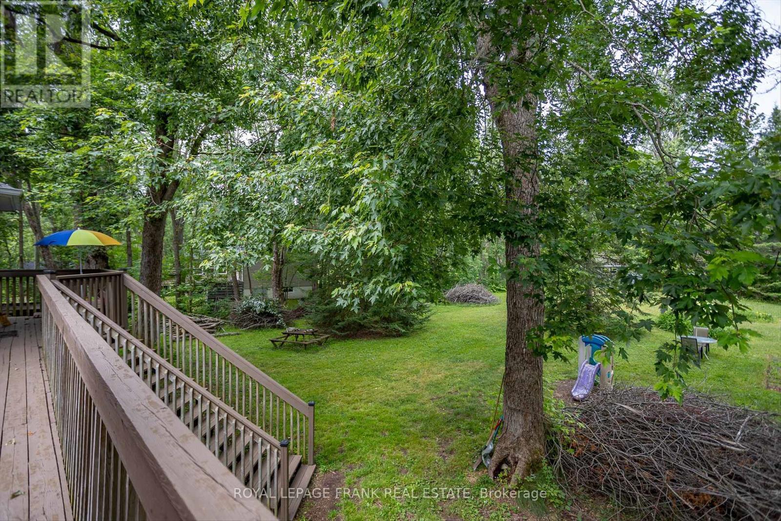 












102 EDWINA DRIVE

,
Trent Lakes,




Ontario
K0M1A0

