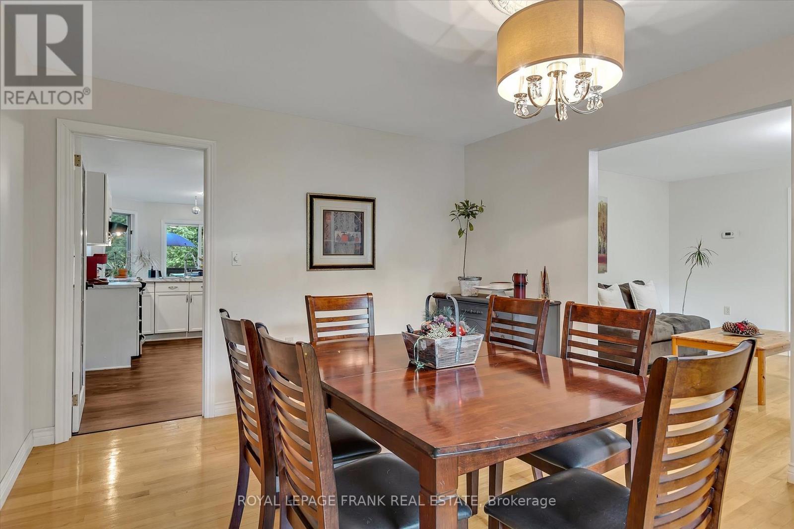 












102 EDWINA DRIVE

,
Trent Lakes,




Ontario
K0M1A0

