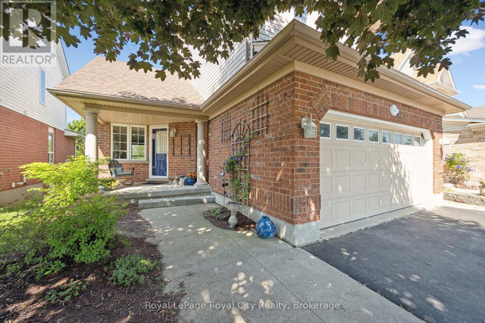 












347 STARWOOD DRIVE

,
Guelph (Grange Road),




Ontario
N1E7A1

