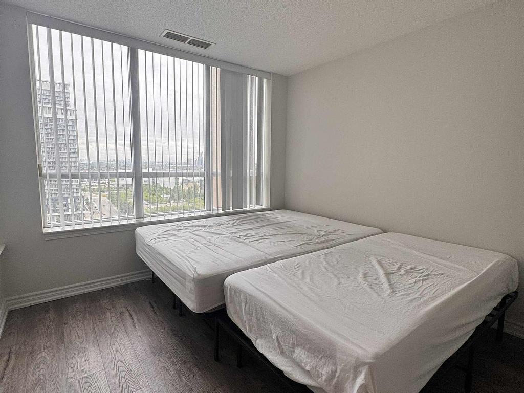 









4090


Living Arts

Drive, 1707,
Mississauga,




ON
L5B 4M8

