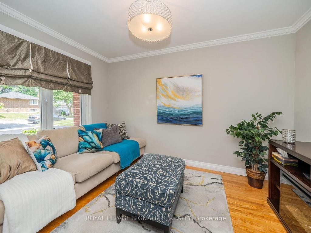 









14


Rosscowan

Crescent,
Toronto,




ON
M1W 1K6

