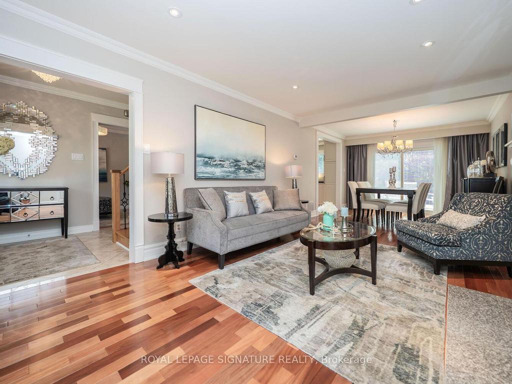 









14


Rosscowan

Crescent,
Toronto,




ON
M1W 1K6

