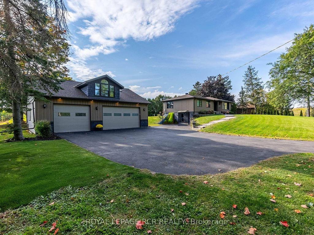 









9213


Castlederg

Side Road,
Caledon,




ON
L7E 0S8


