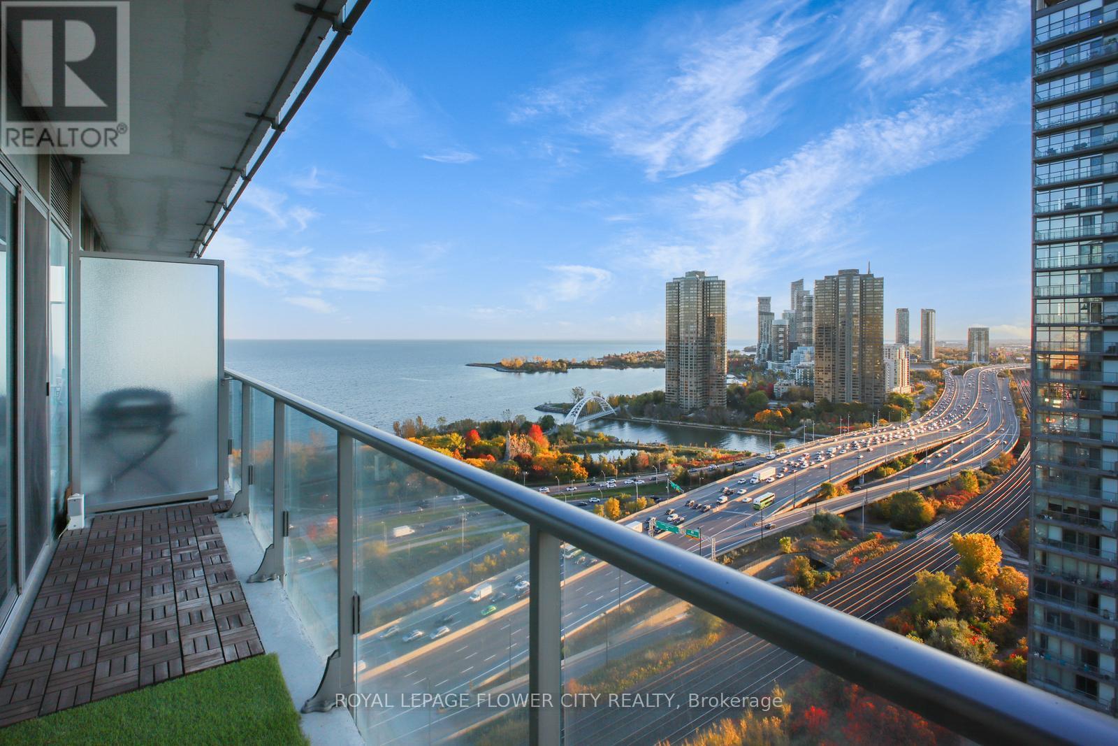 












2407 - 103 THE QUEENSWAY AVENUE

,
Toronto,




Ontario
M6S5B3

