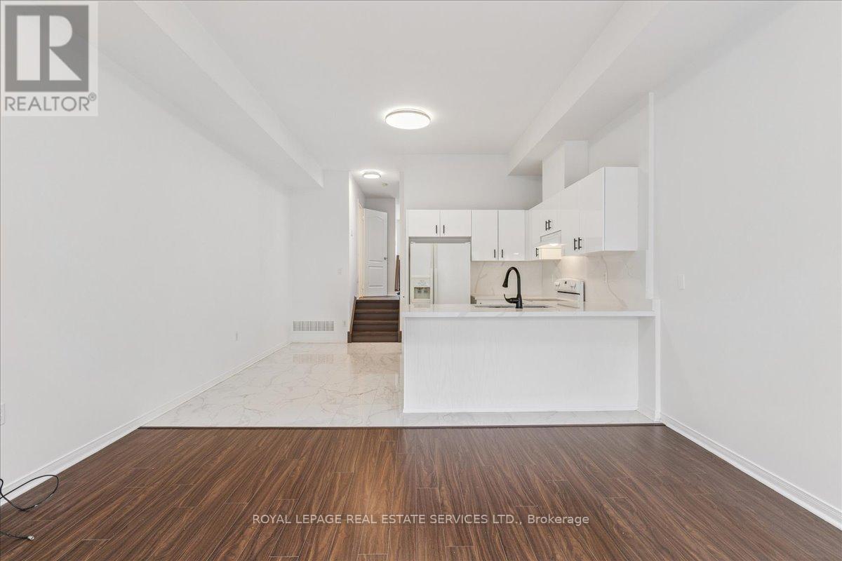 












3302 PINTO PLACE

,
Mississauga,




Ontario
L5B1V7

