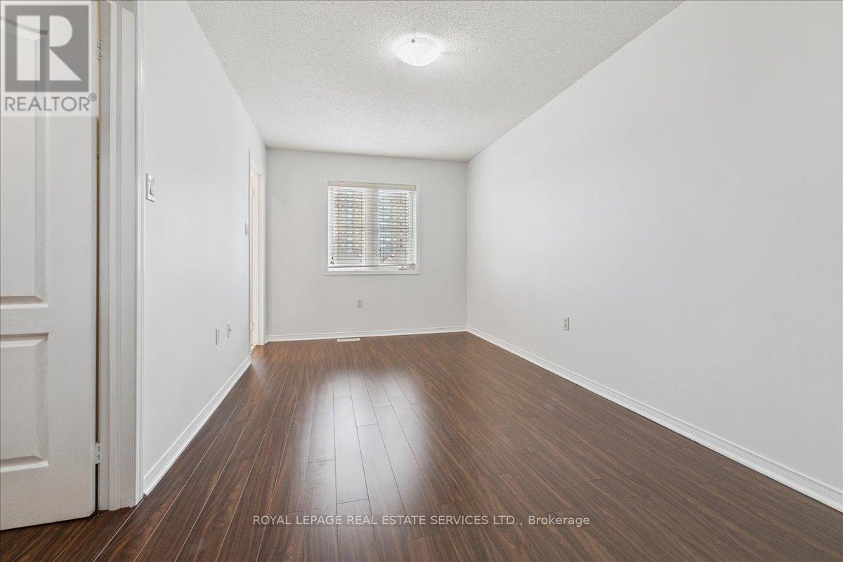 












3302 PINTO PLACE

,
Mississauga,




Ontario
L5B1V7

