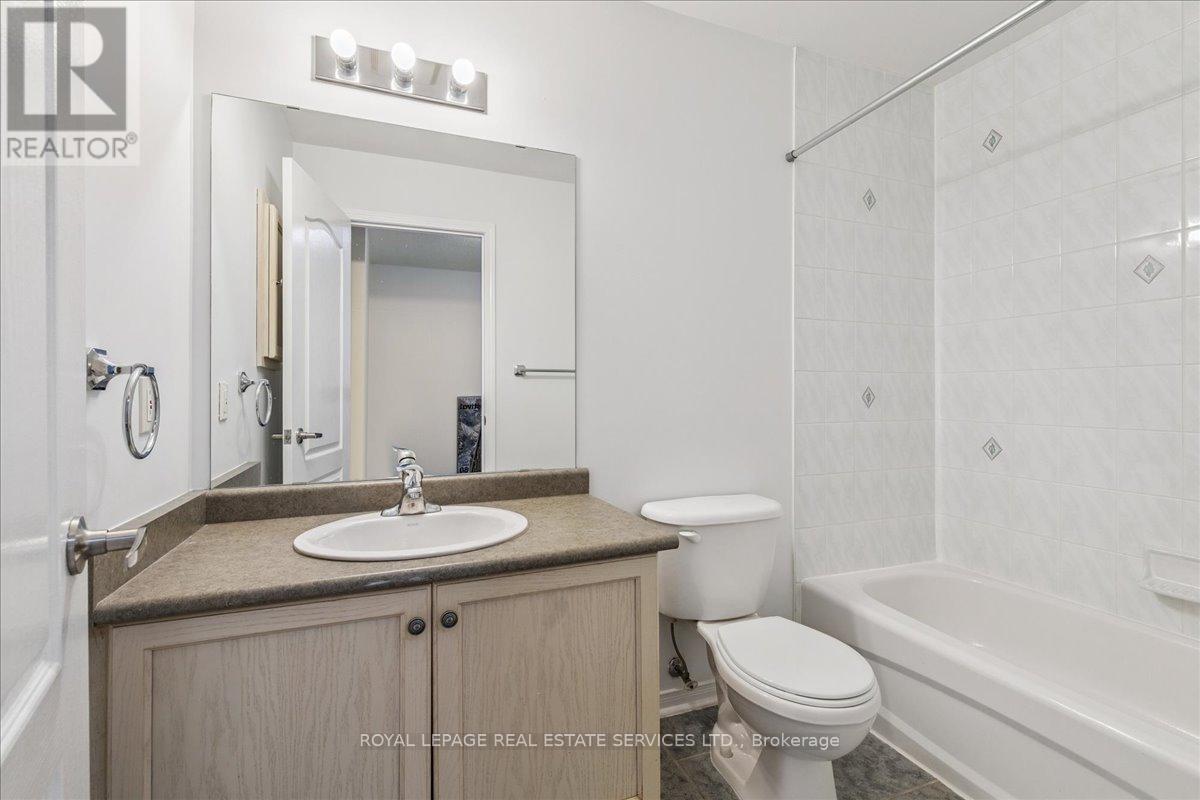 












3302 PINTO PLACE

,
Mississauga,




Ontario
L5B1V7


