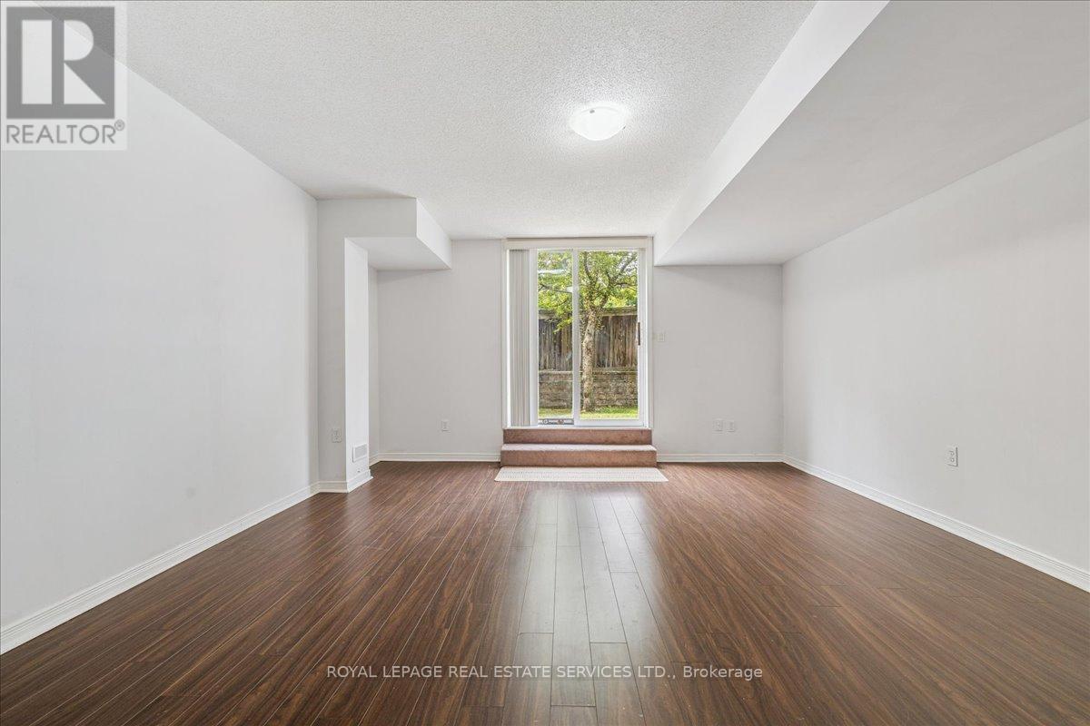 












3302 PINTO PLACE

,
Mississauga,




Ontario
L5B1V7

