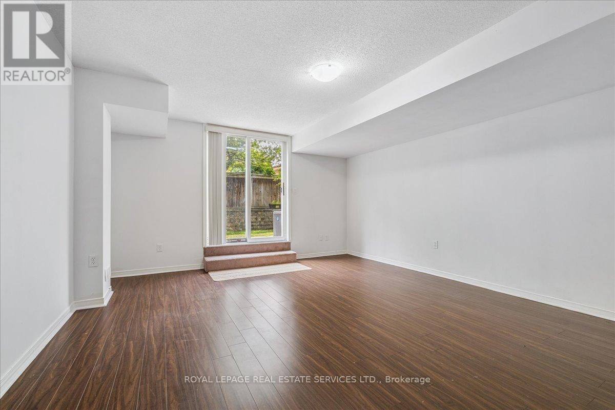 












3302 PINTO PLACE

,
Mississauga,




Ontario
L5B1V7

