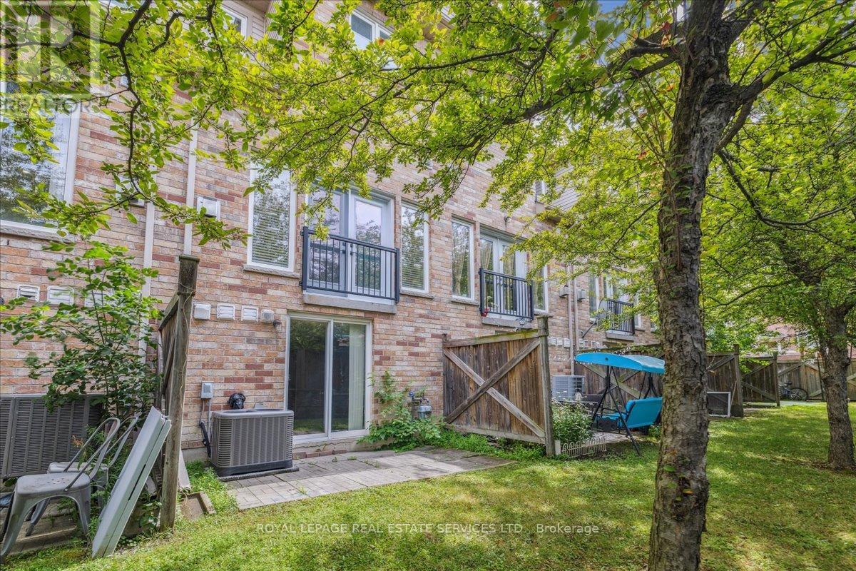 












3302 PINTO PLACE

,
Mississauga,




Ontario
L5B1V7

