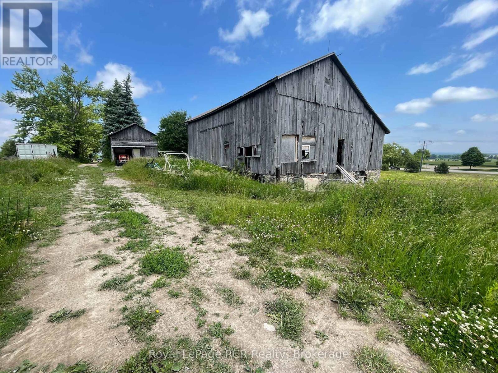 












828254 MULMUR NOTTAWASAGA TOWNLINE

,
Mulmur,




Ontario
L9V0Y7

