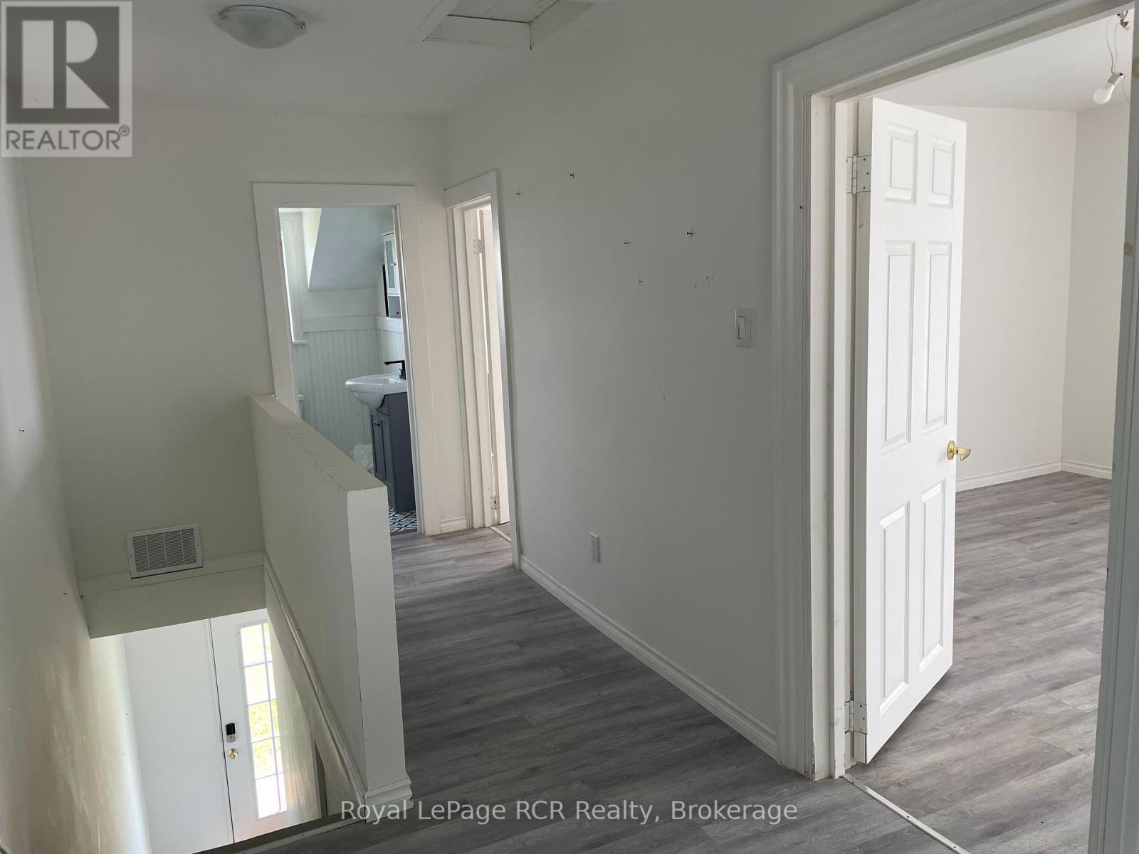 












828254 MULMUR NOTTAWASAGA TOWNLINE

,
Mulmur,




Ontario
L9V0Y7

