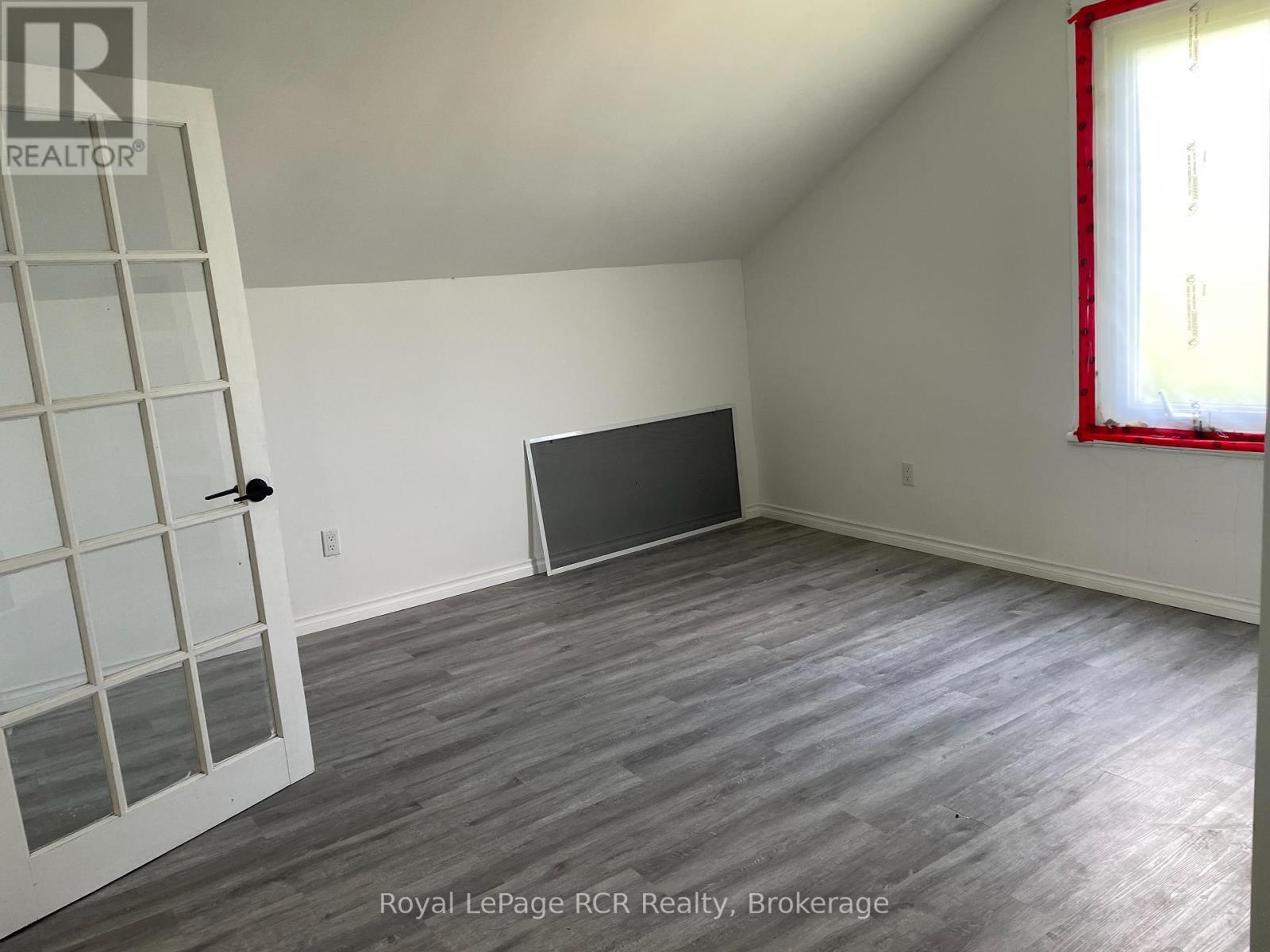 












828254 MULMUR NOTTAWASAGA TOWNLINE

,
Mulmur,




Ontario
L9V0Y7

