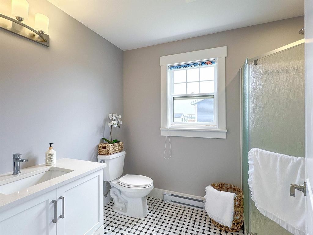 












130 MacWilliams Road

,
East Royalty,




PE
C1C 1J8

