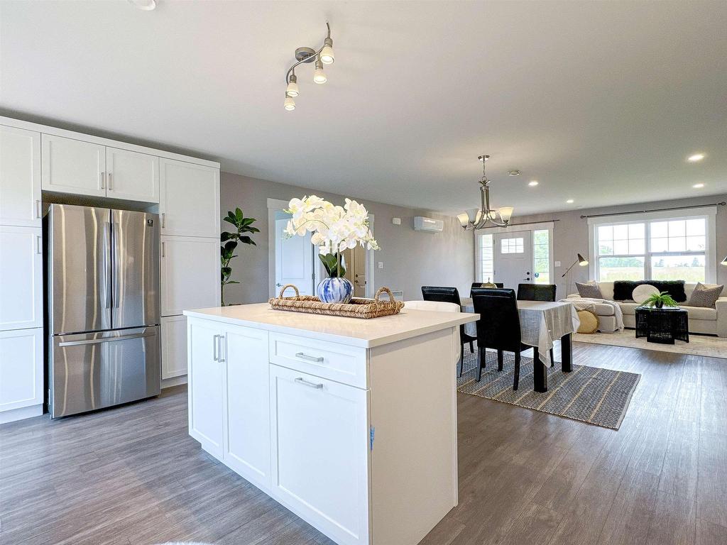 












130 MacWilliams Road

,
East Royalty,




PE
C1C 1J8

