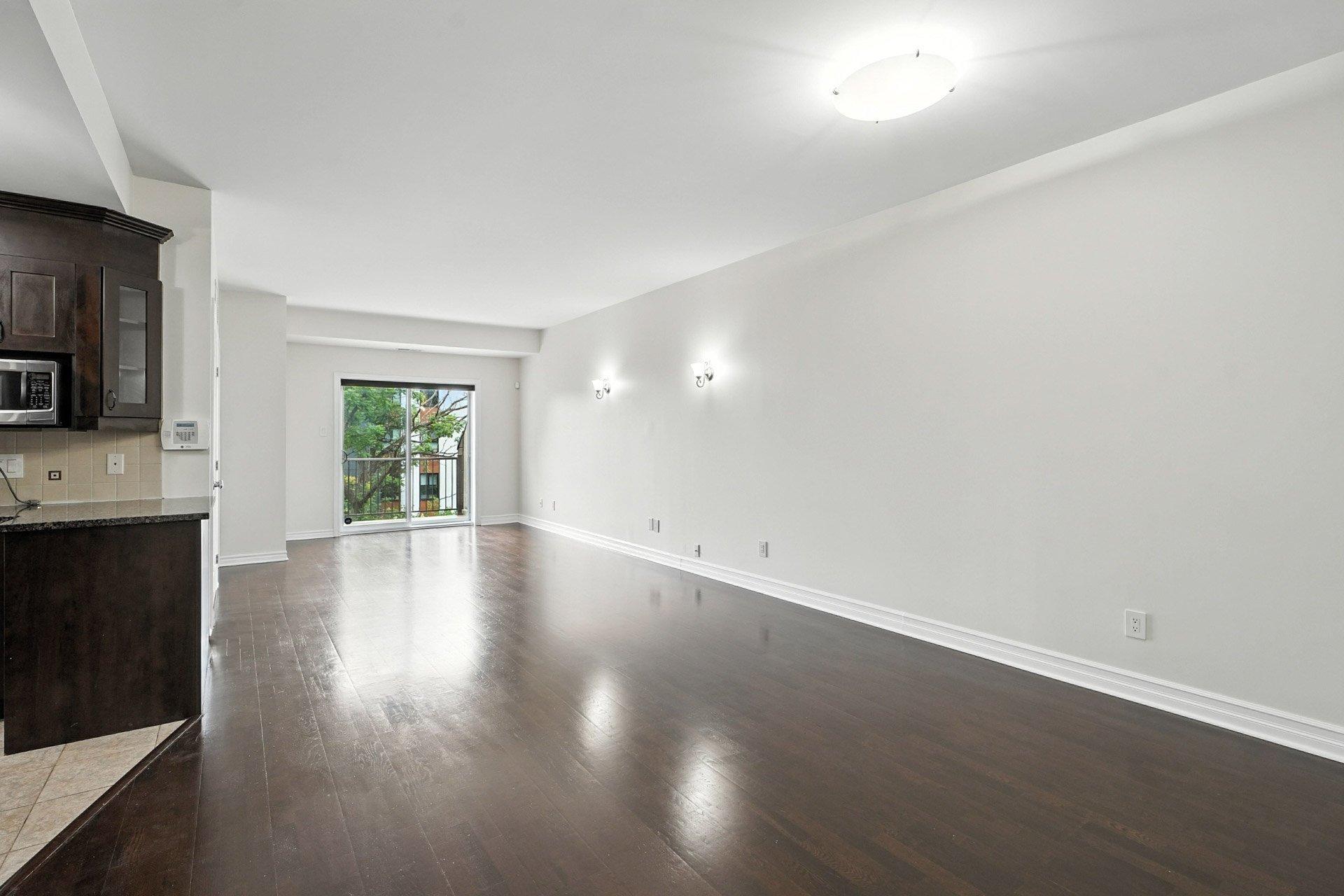 









107


Rue d'Augusta

, 3,
Gatineau (Aylmer),




QC
J9H0V5

