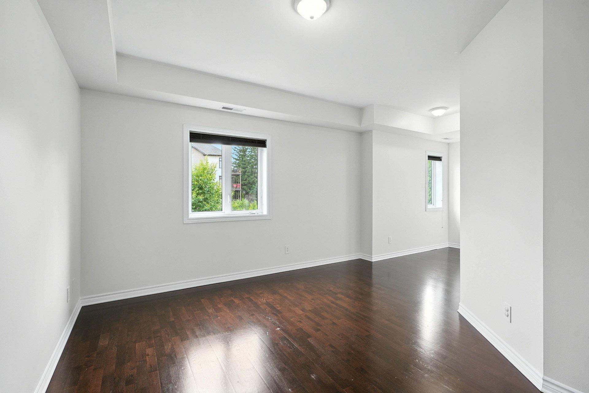 









107


Rue d'Augusta

, 3,
Gatineau (Aylmer),




QC
J9H0V5

