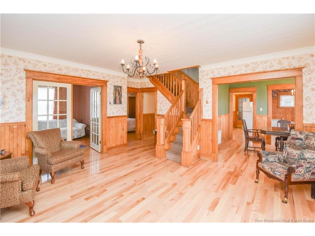 









98


Saint-Pierre Ouest

BLVD,
Caraquet,




NB
E1W 1B6


