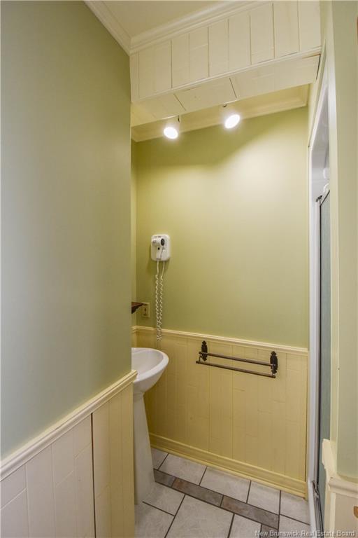 









98


Saint-Pierre Ouest

BLVD,
Caraquet,




NB
E1W 1B6


