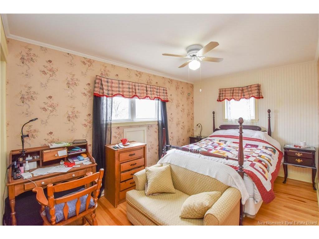 









98


Saint-Pierre Ouest

BLVD,
Caraquet,




NB
E1W 1B6

