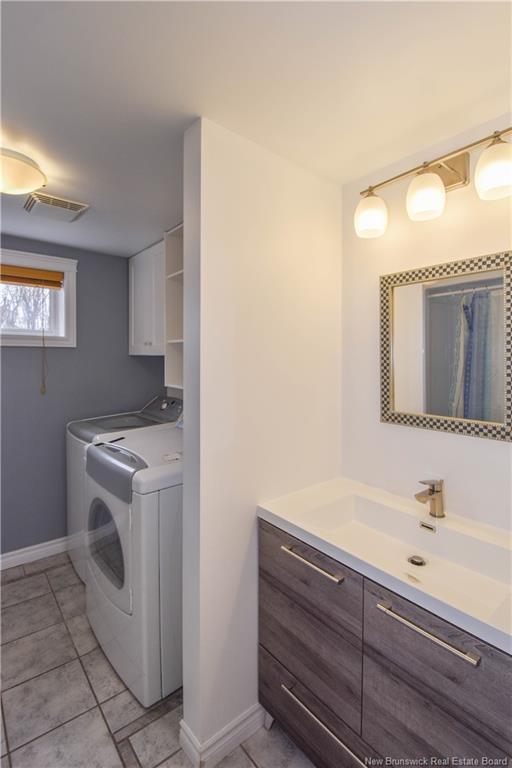 









98


Saint-Pierre Ouest

BLVD,
Caraquet,




NB
E1W 1B6

