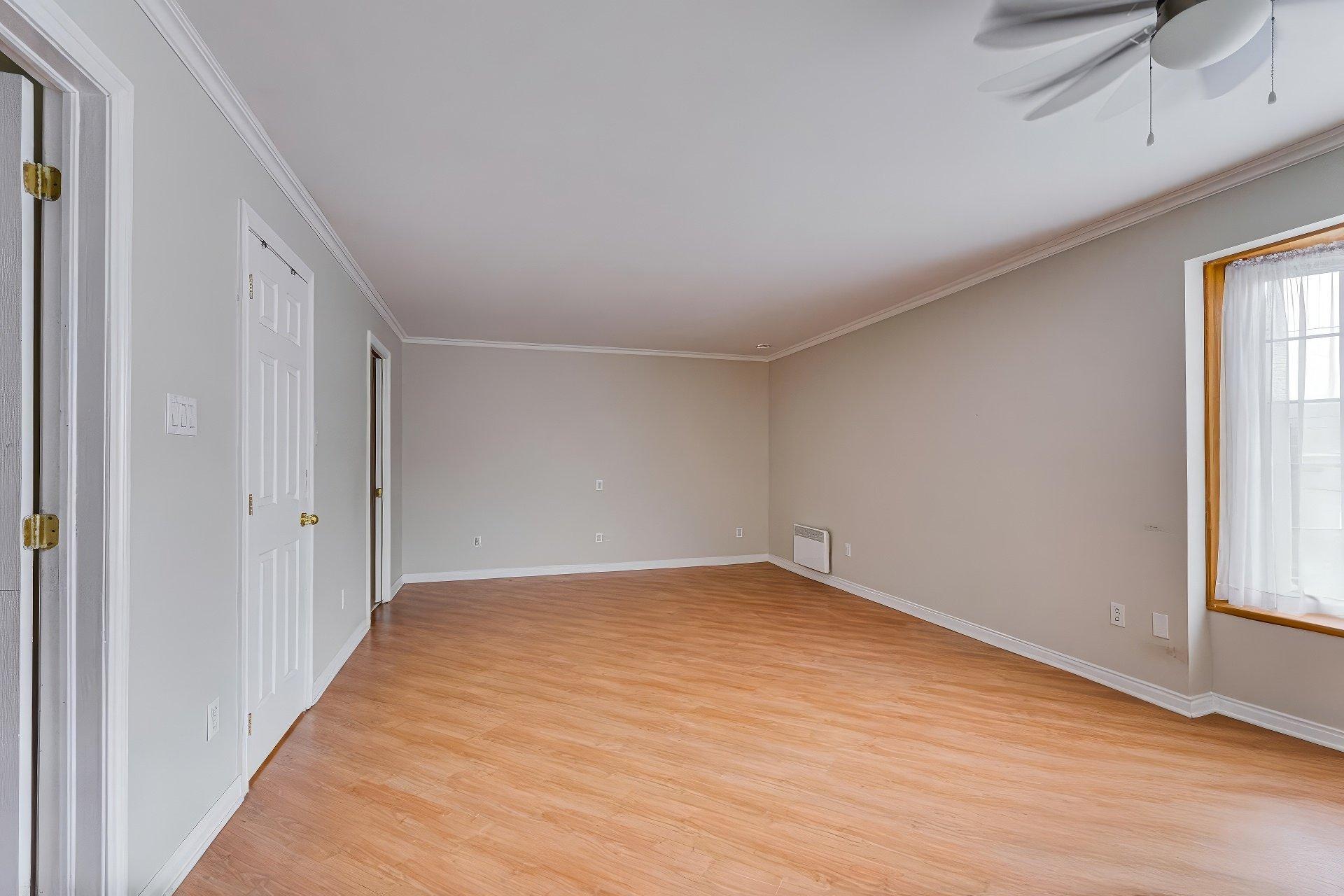 









75


Rue Chamberland

,
Gatineau (Gatineau),




QC
J8P2L2

