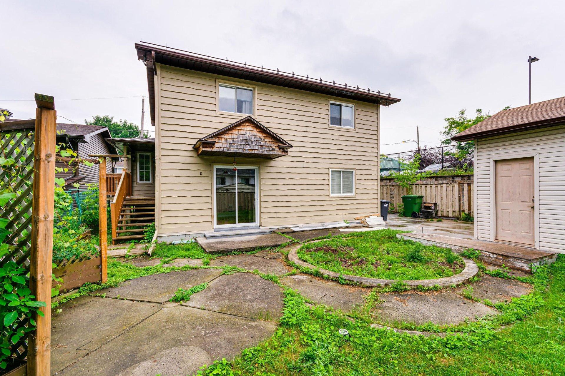 









75


Rue Chamberland

,
Gatineau (Gatineau),




QC
J8P2L2

