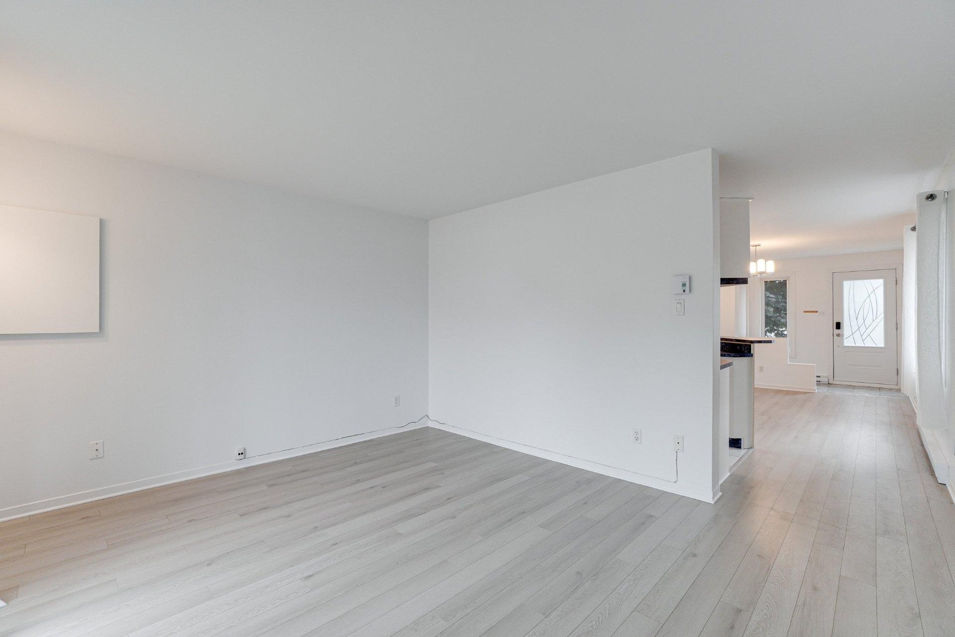 









271


Boul. J.-A.-Paré

, A,
Repentigny (Le Gardeur),




QC
J5Z4V4

