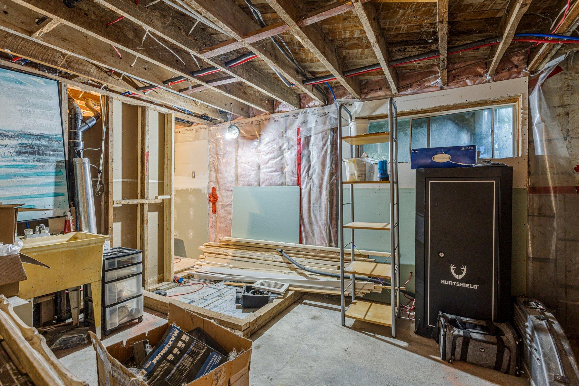 









206


1re Avenue

,
Sainte-Anne-des-Plaines,




QC
J0N1H0

