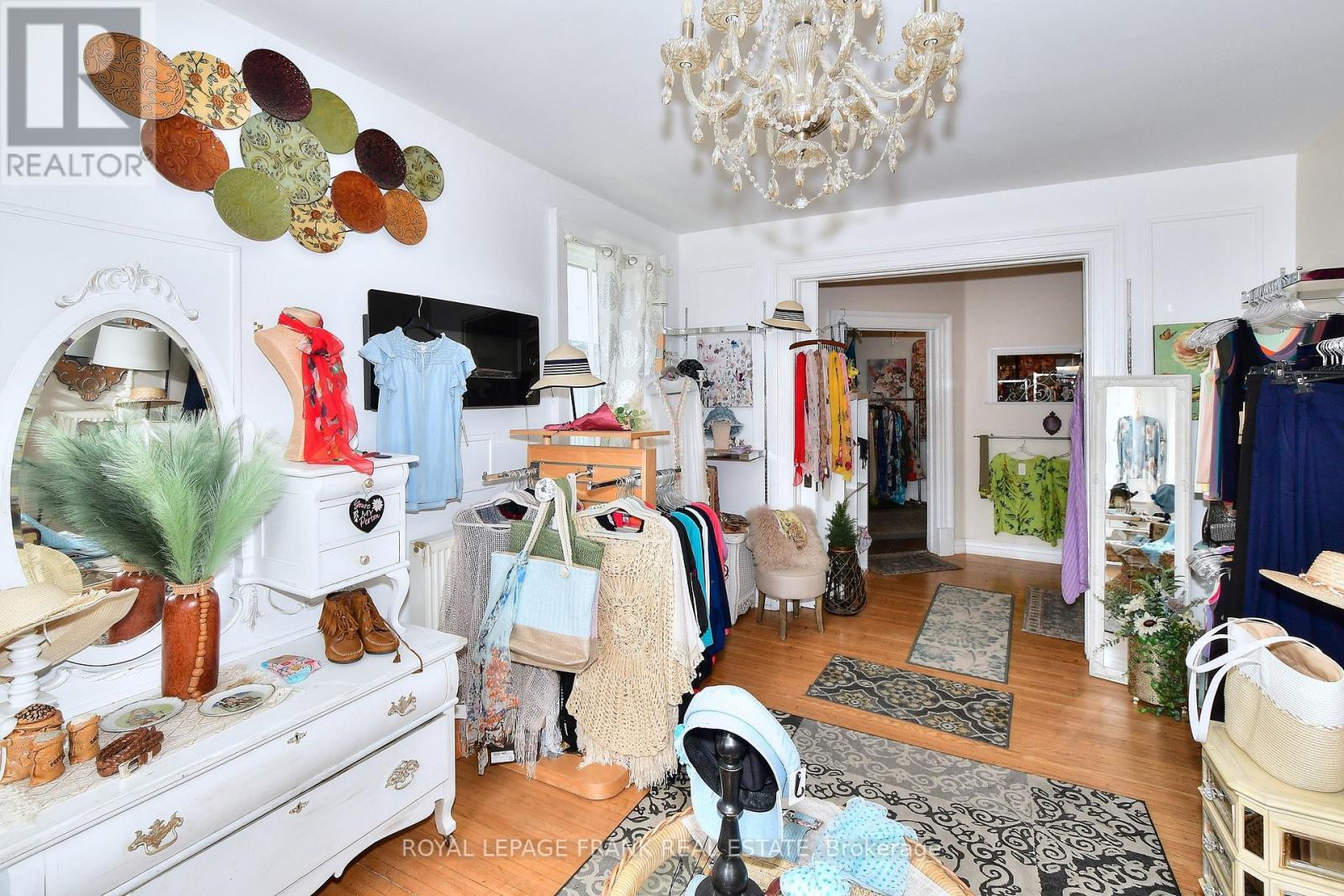 












60 QUEEN STREET

,
Selwyn,




Ontario
K0L2H0

