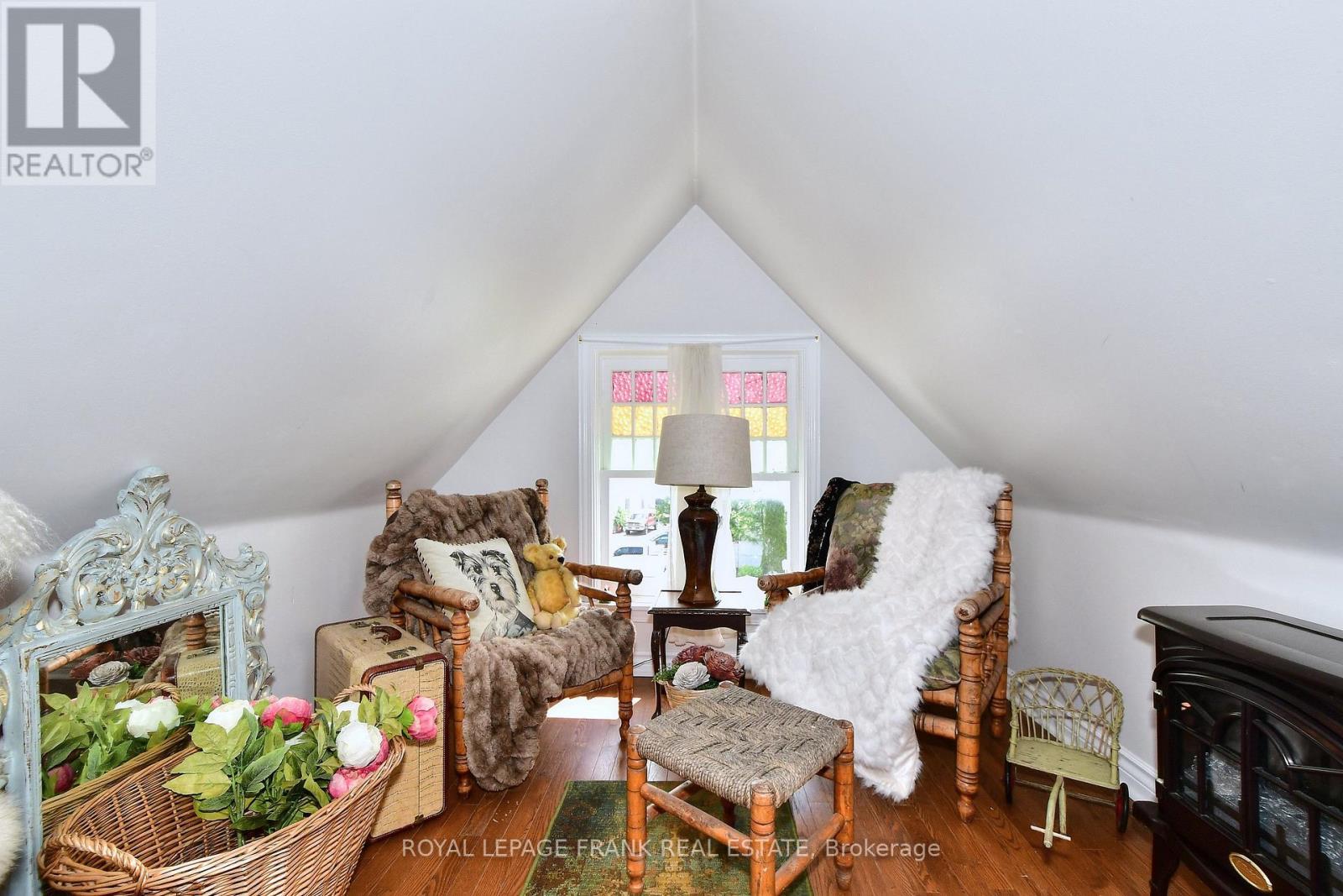 












60 QUEEN STREET

,
Selwyn,




Ontario
K0L2H0

