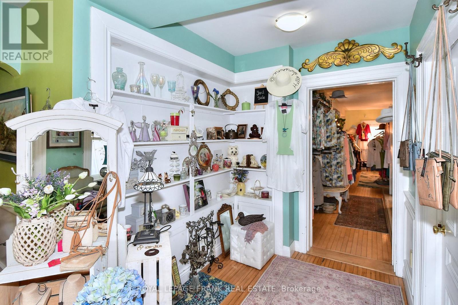












60 QUEEN STREET

,
Selwyn,




Ontario
K0L2H0

