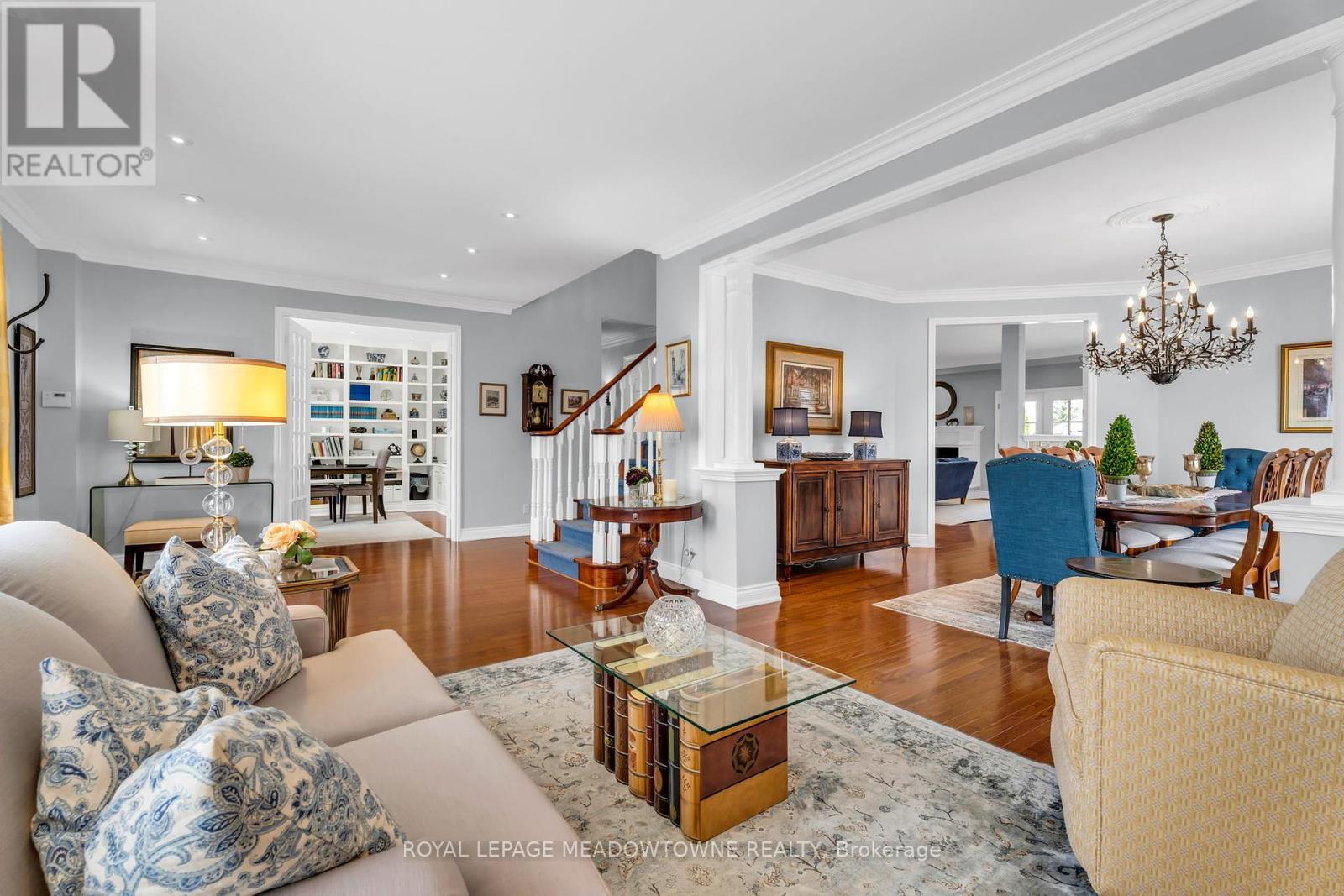 












12 EVERGLADE DRIVE

,
Brampton,




Ontario
L6P0R2

