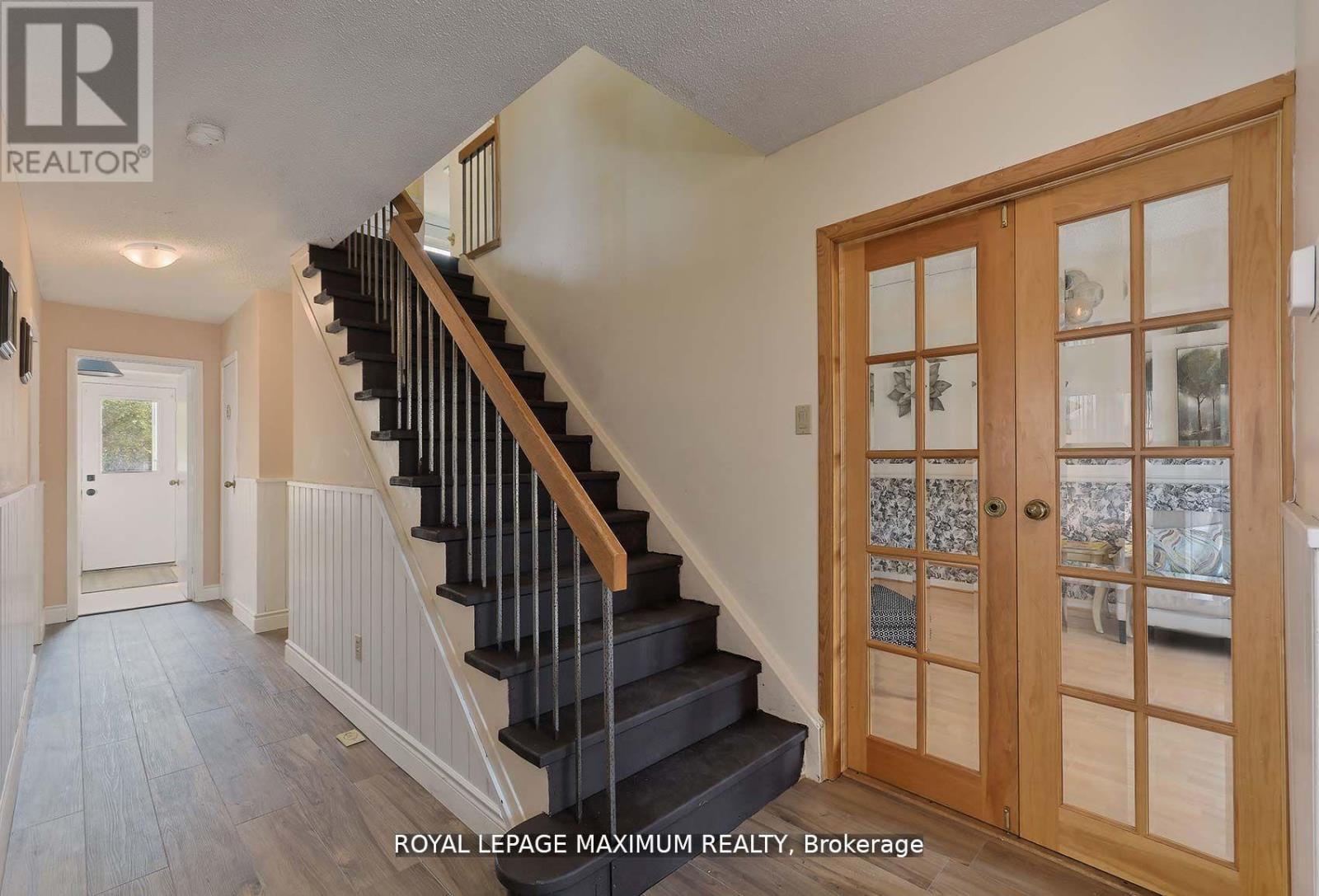 












30 MILFORD CRESCENT

,
Brampton,




Ontario
L6S3E3


