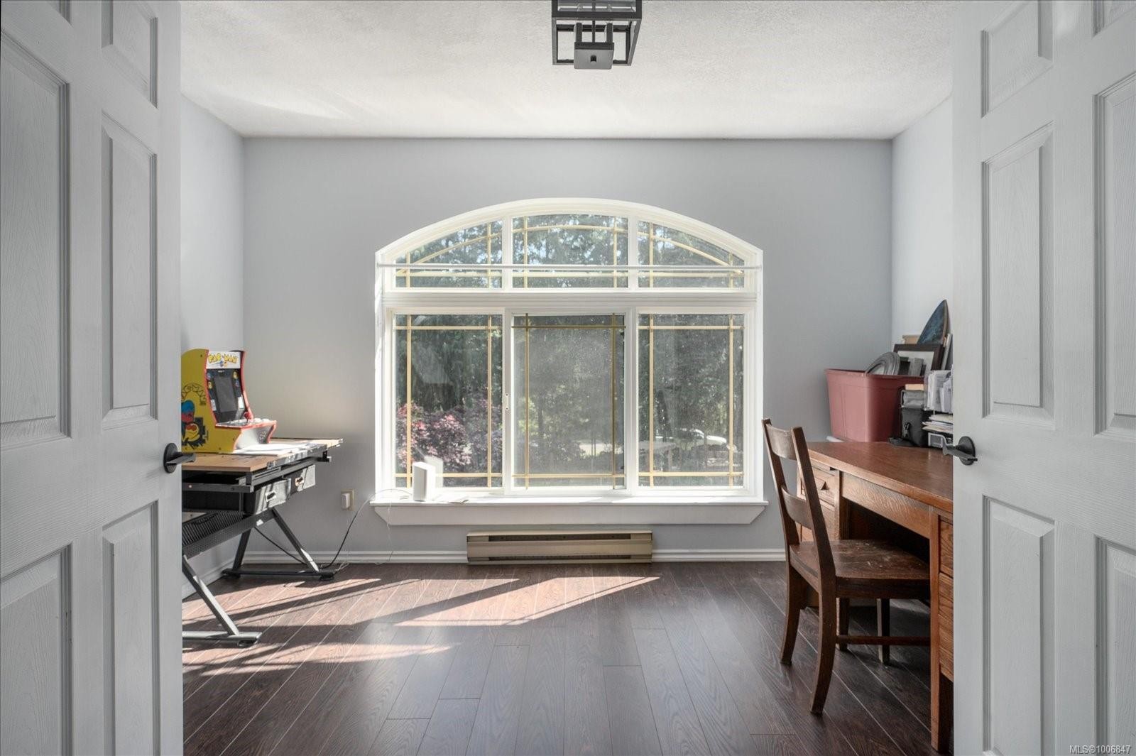 









4672


Thompson Clarke

Dr East,
Bowser,




BC
V0R 1G0


