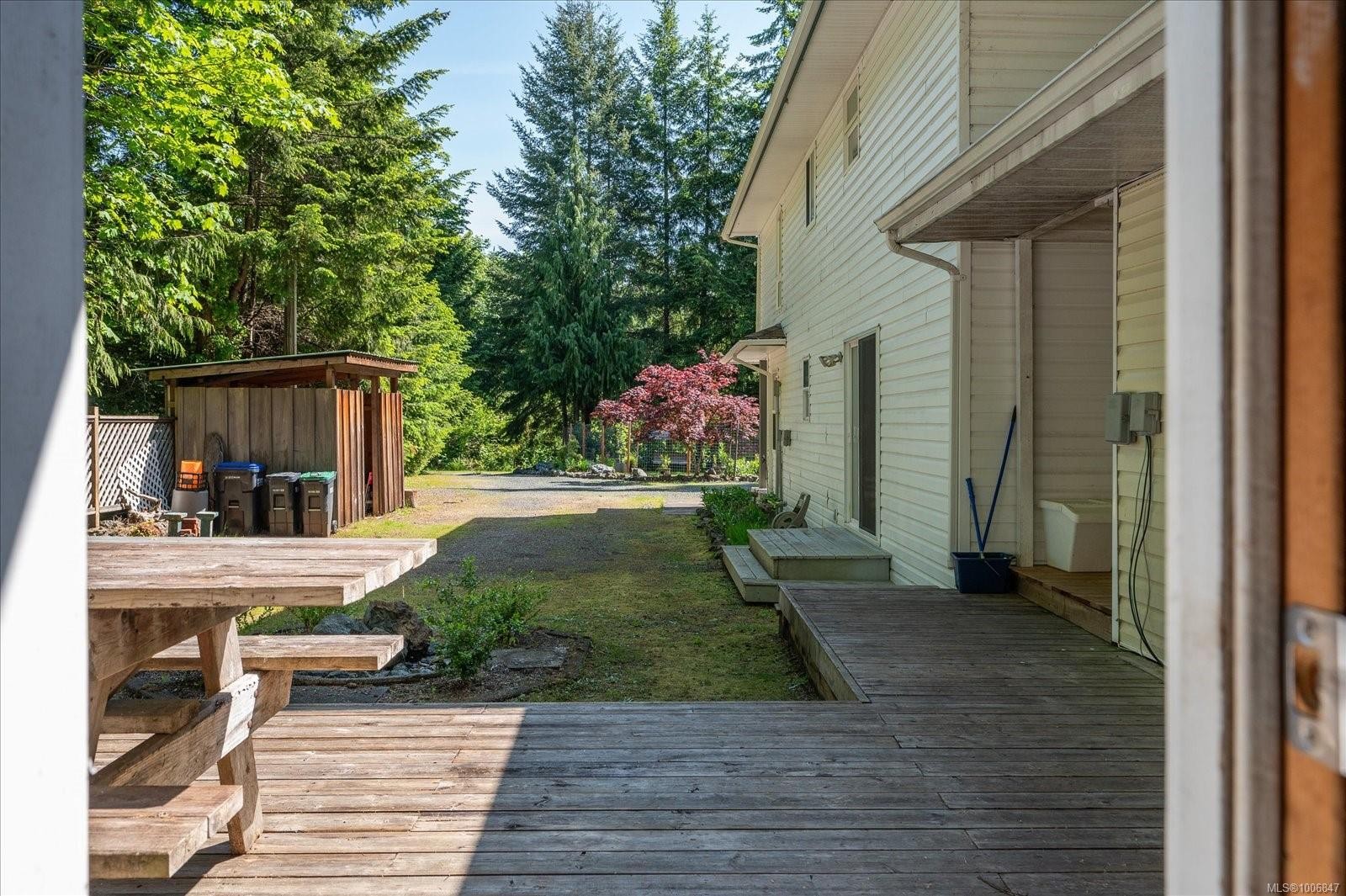 









4672


Thompson Clarke

Dr East,
Bowser,




BC
V0R 1G0

