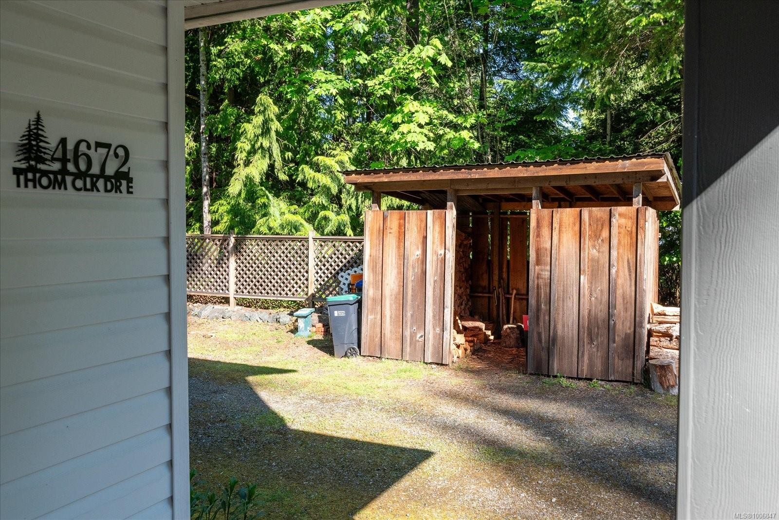 









4672


Thompson Clarke

Dr East,
Bowser,




BC
V0R 1G0

