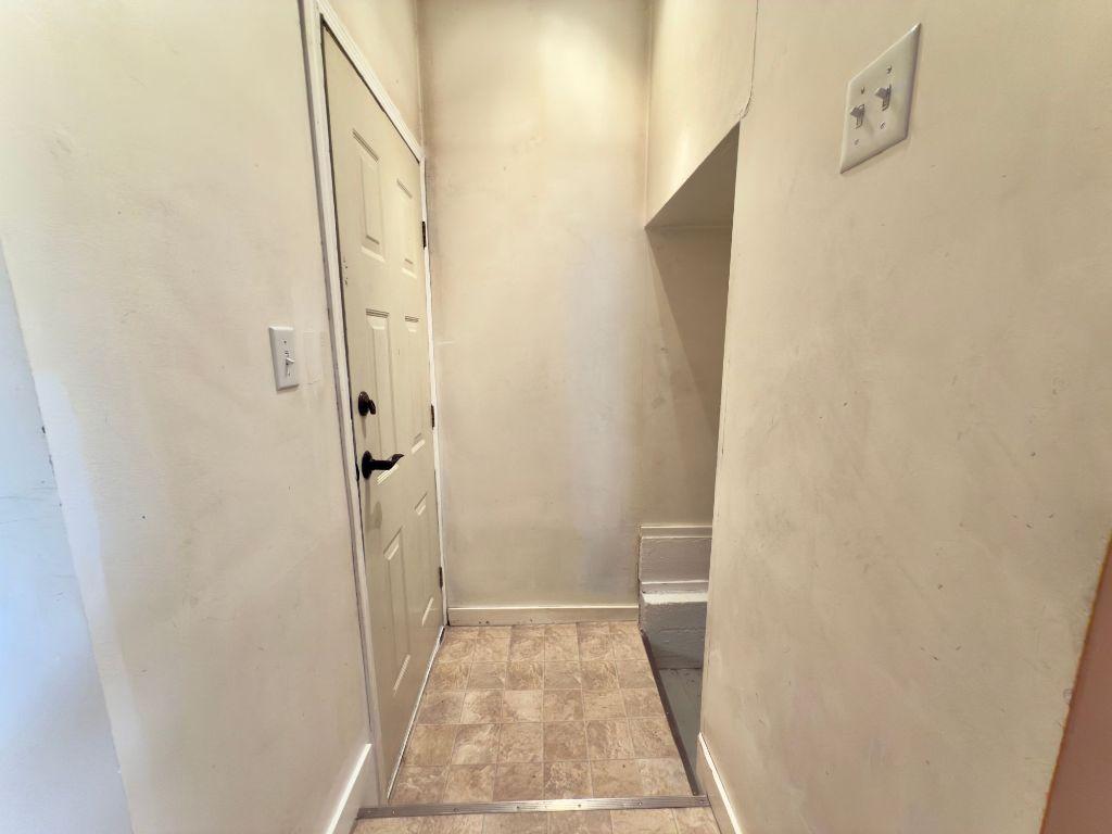 









1802


31

Street,
Vernon,




BC
V1T 5G9

