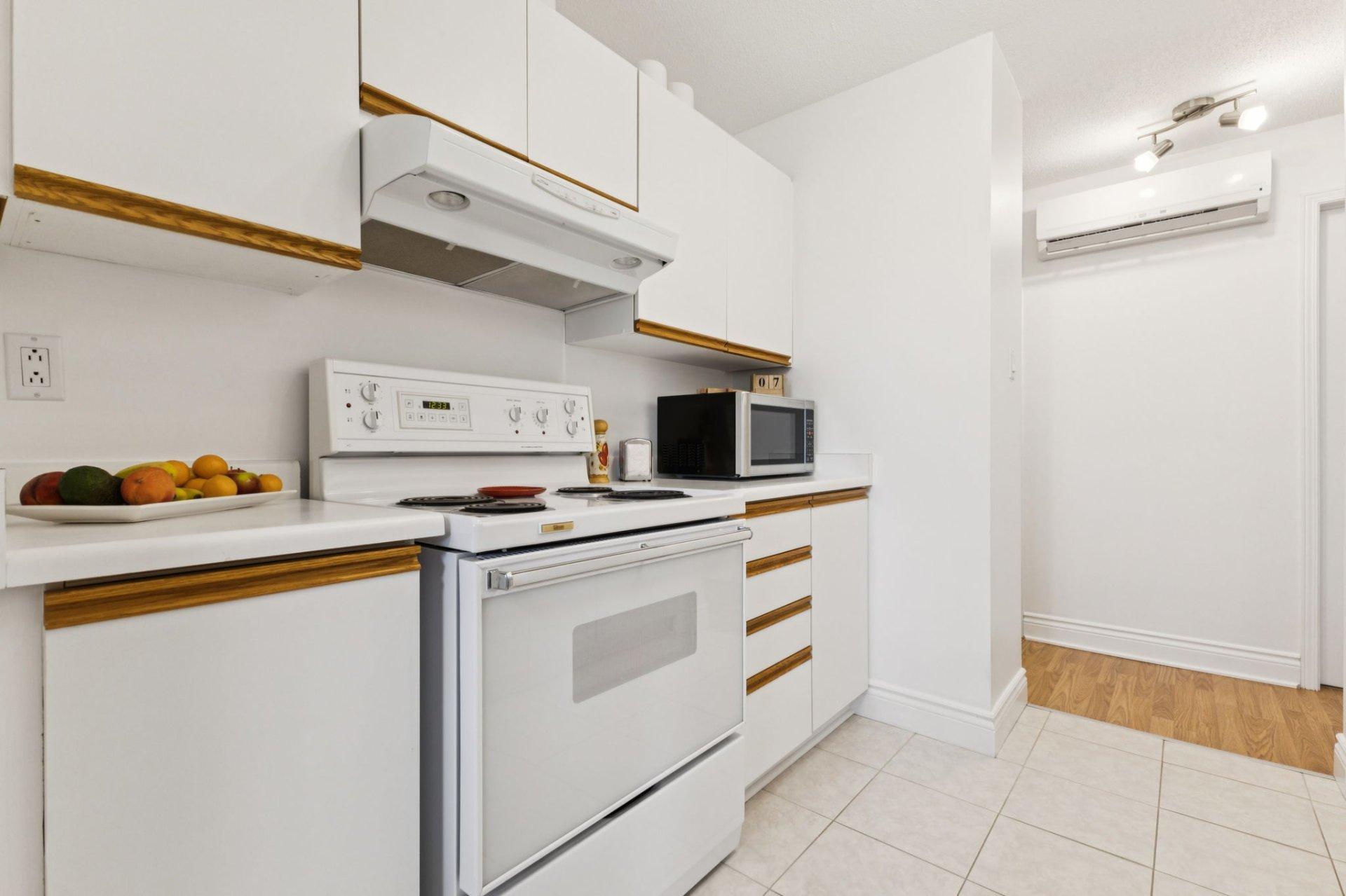 









134


Rue de Lausanne

, 401,
Gatineau (Gatineau),




QC
J8T6R4

