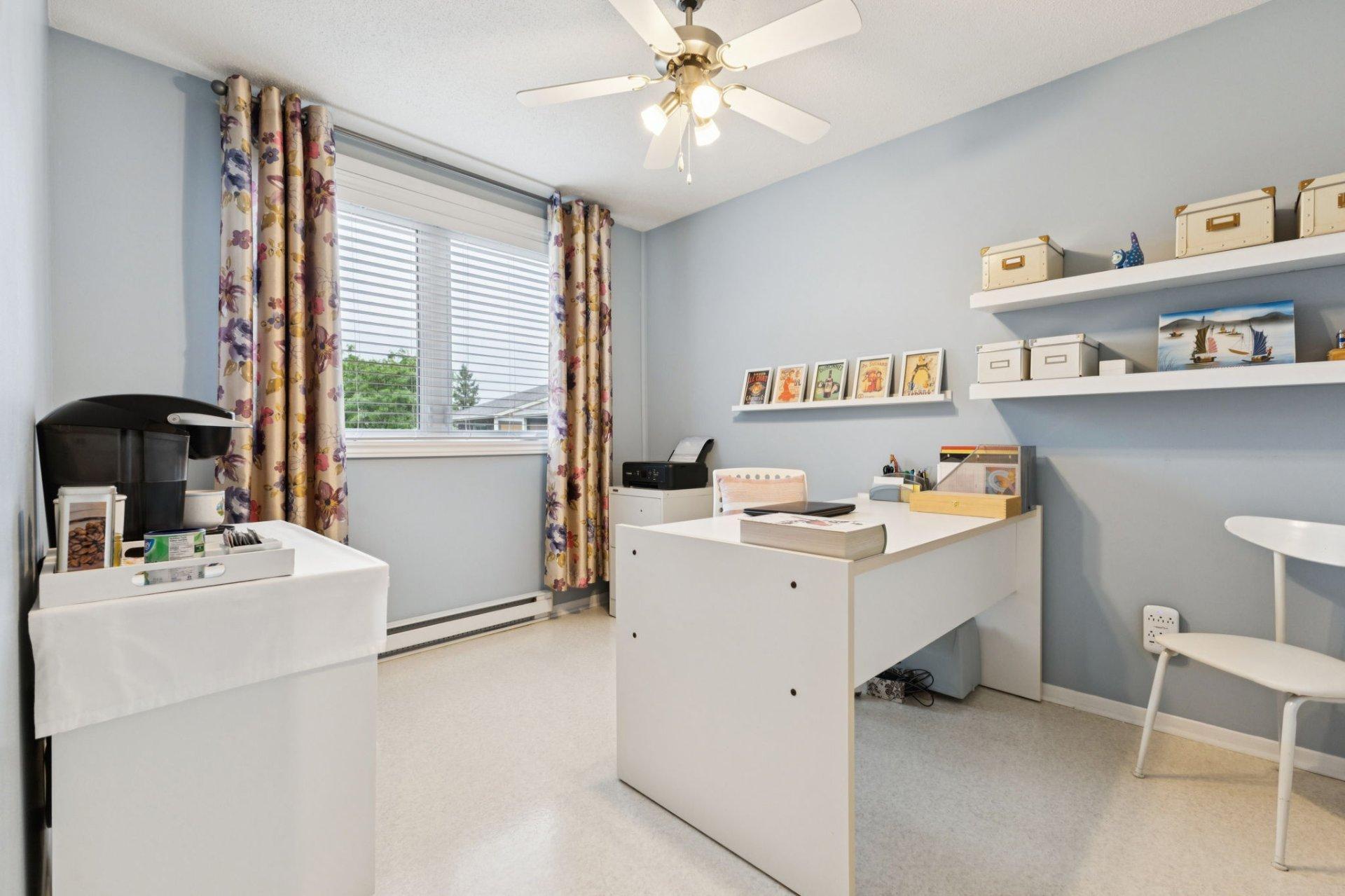 









134


Rue de Lausanne

, 401,
Gatineau (Gatineau),




QC
J8T6R4

