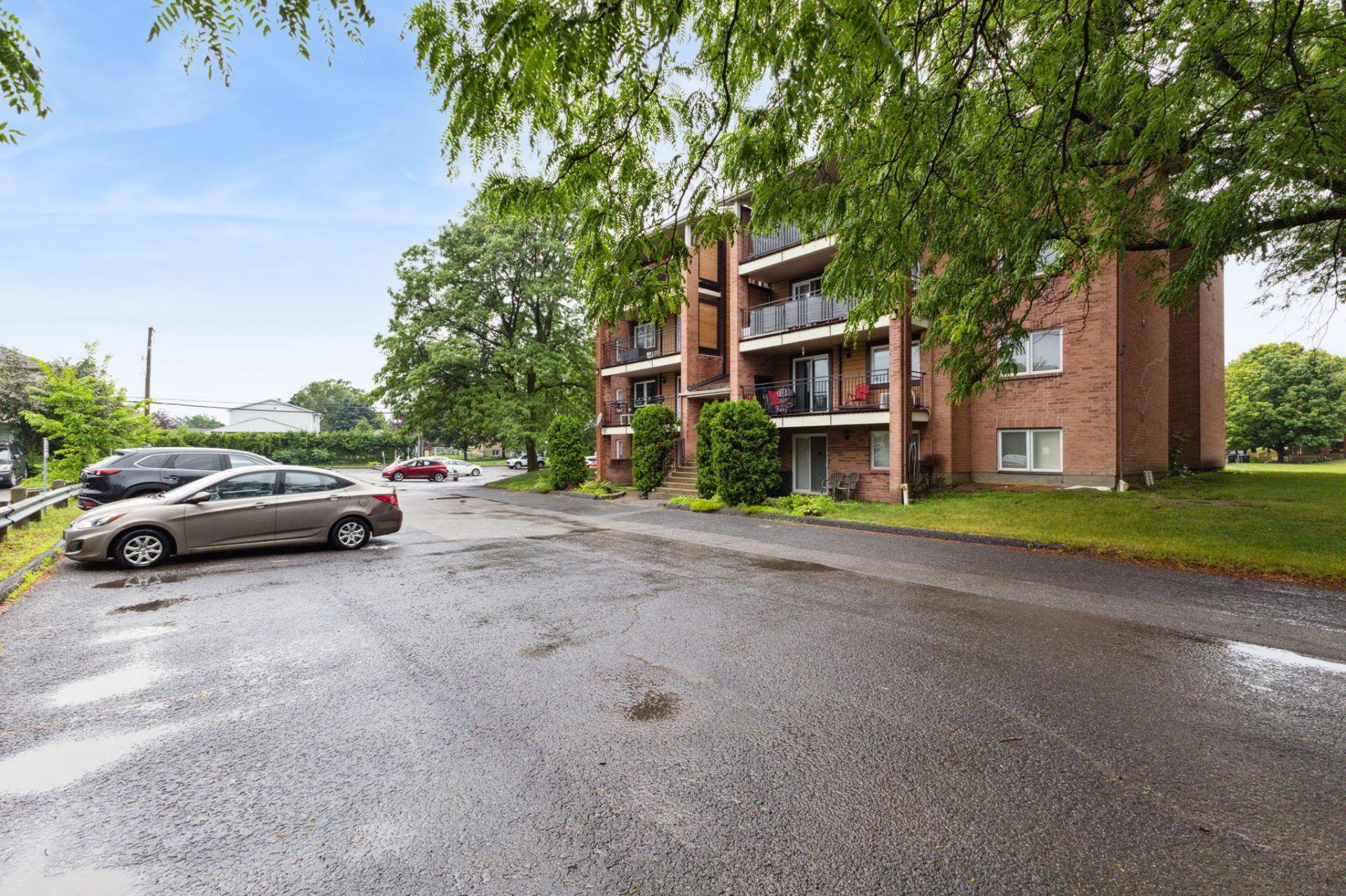 









134


Rue de Lausanne

, 401,
Gatineau (Gatineau),




QC
J8T6R4

