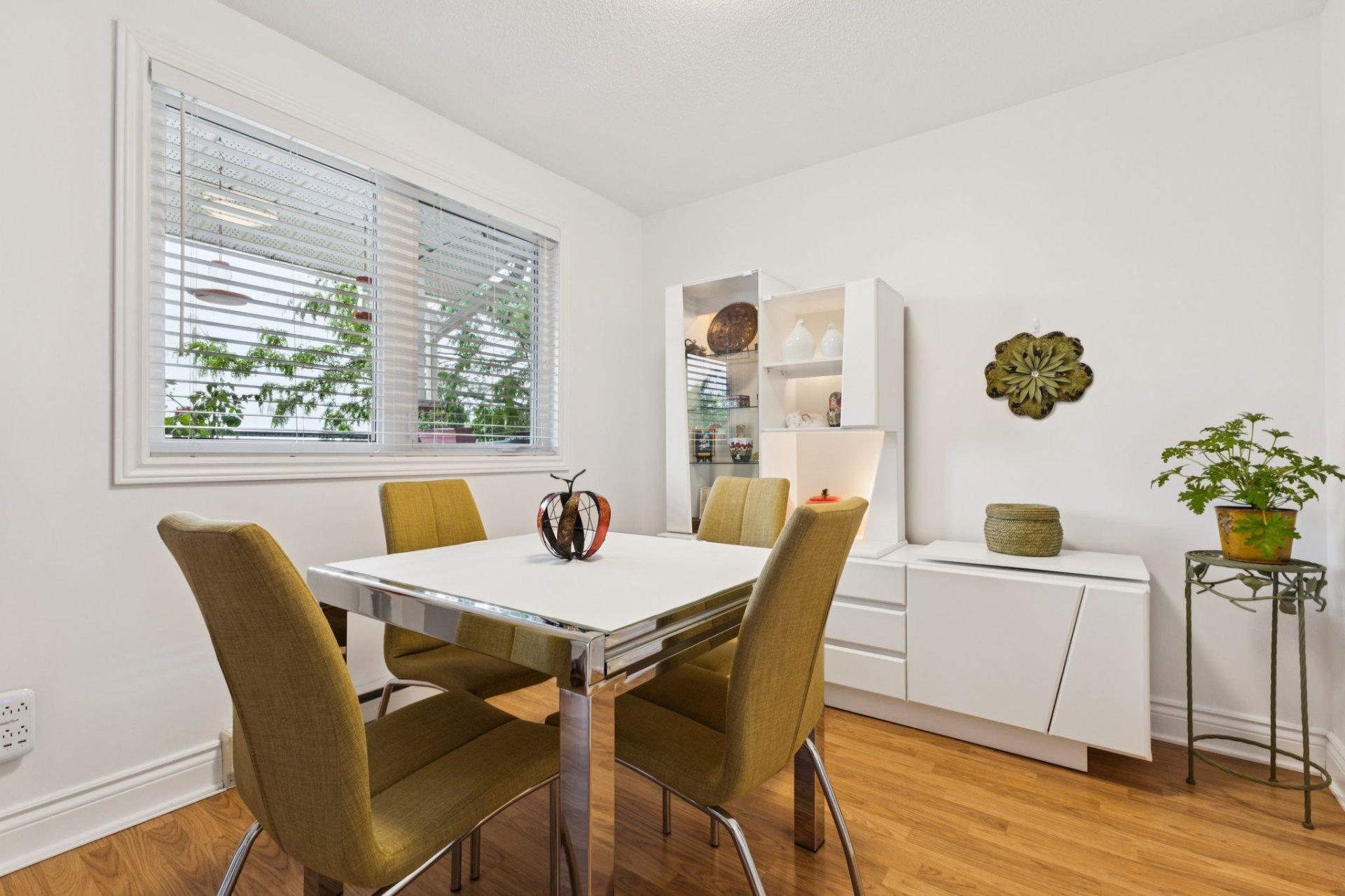 









134


Rue de Lausanne

, 401,
Gatineau (Gatineau),




QC
J8T6R4

