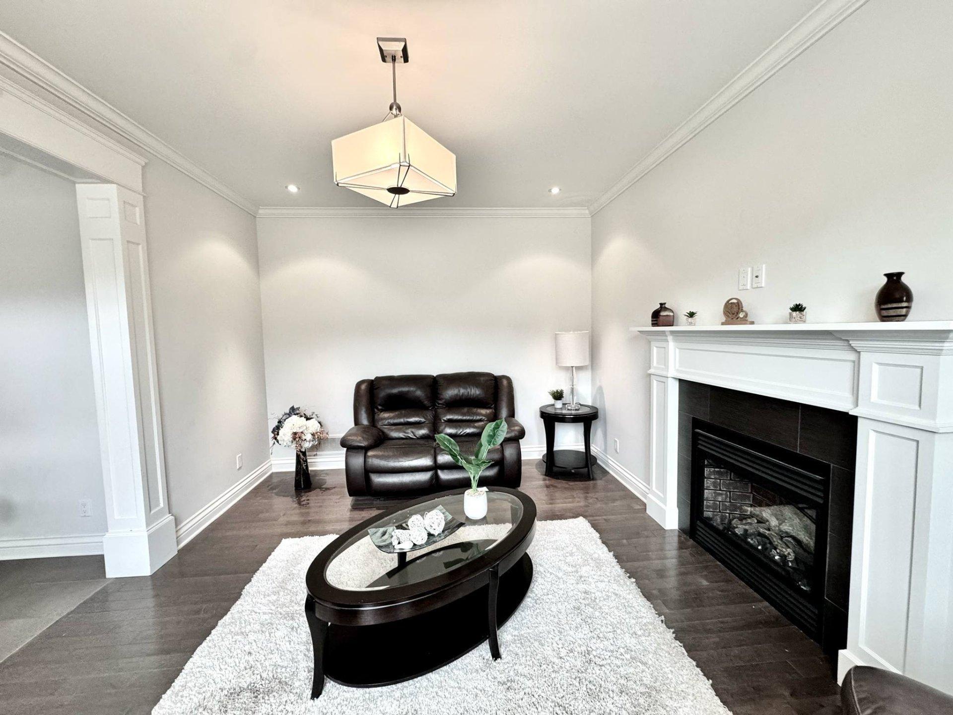 









33


Rue des Cerisiers

,
Vaudreuil-Dorion,




QC
J7V0K1

