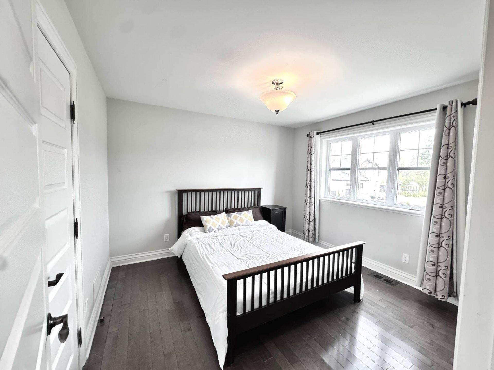 









33


Rue des Cerisiers

,
Vaudreuil-Dorion,




QC
J7V0K1

