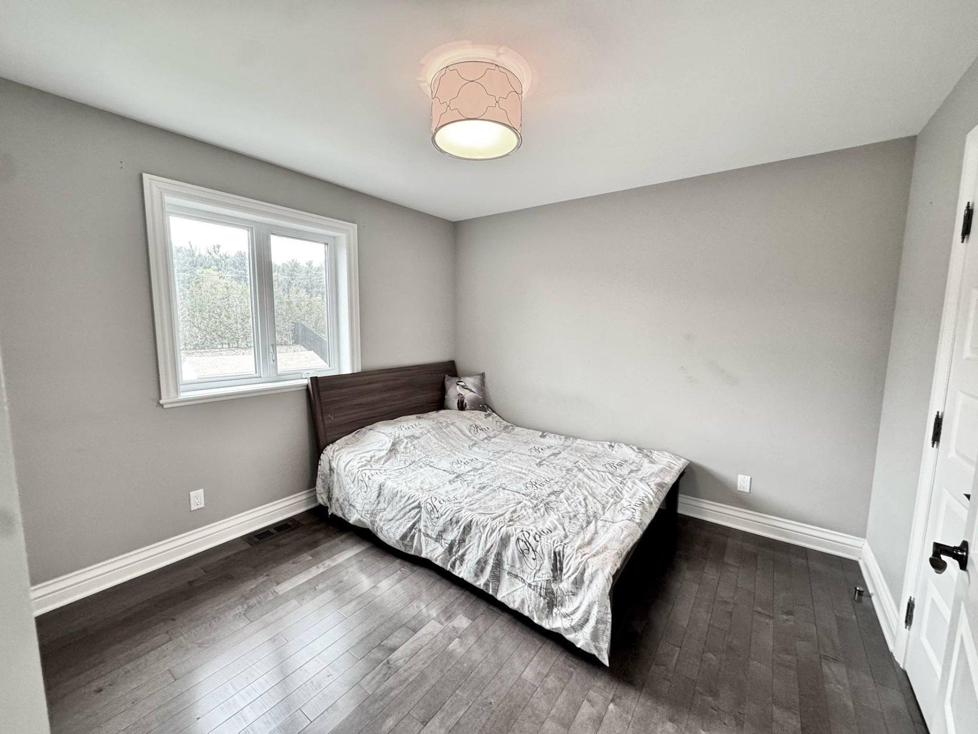 









33


Rue des Cerisiers

,
Vaudreuil-Dorion,




QC
J7V0K1

