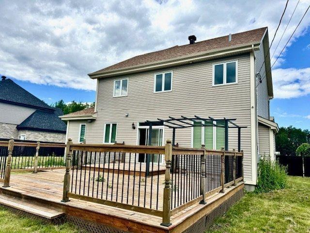









33


Rue des Cerisiers

,
Vaudreuil-Dorion,




QC
J7V0K1


