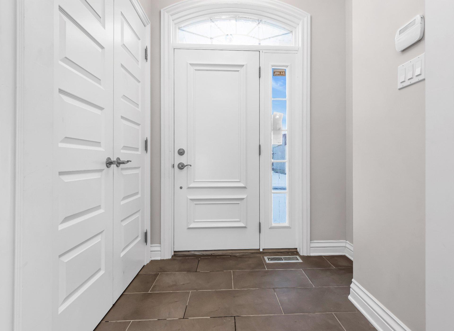 









33


Rue des Cerisiers

,
Vaudreuil-Dorion,




QC
J7V0K1

