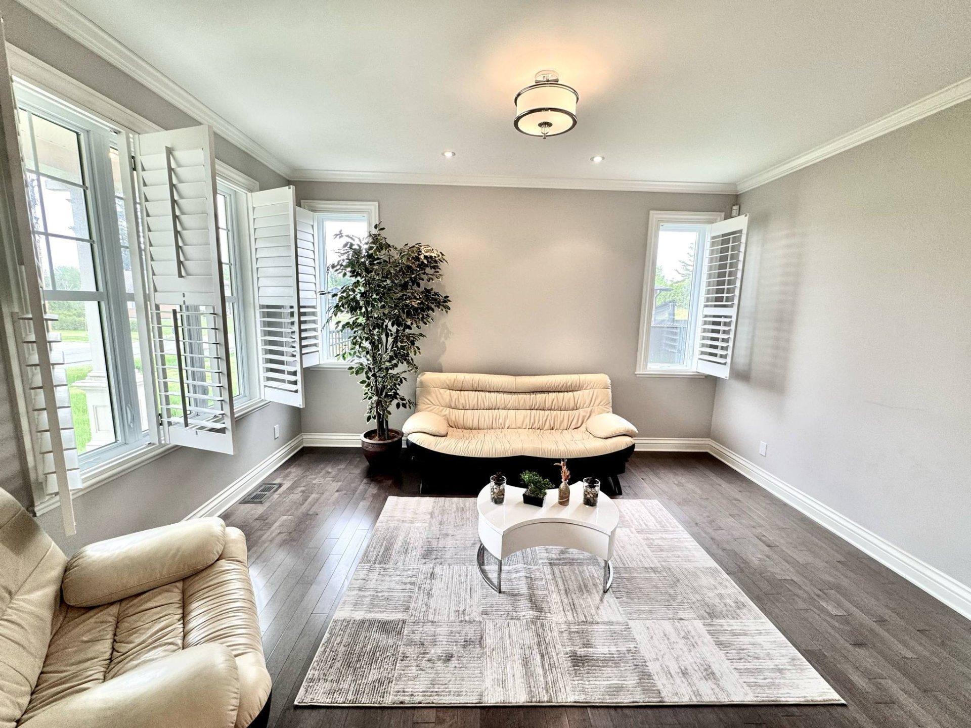 









33


Rue des Cerisiers

,
Vaudreuil-Dorion,




QC
J7V0K1


