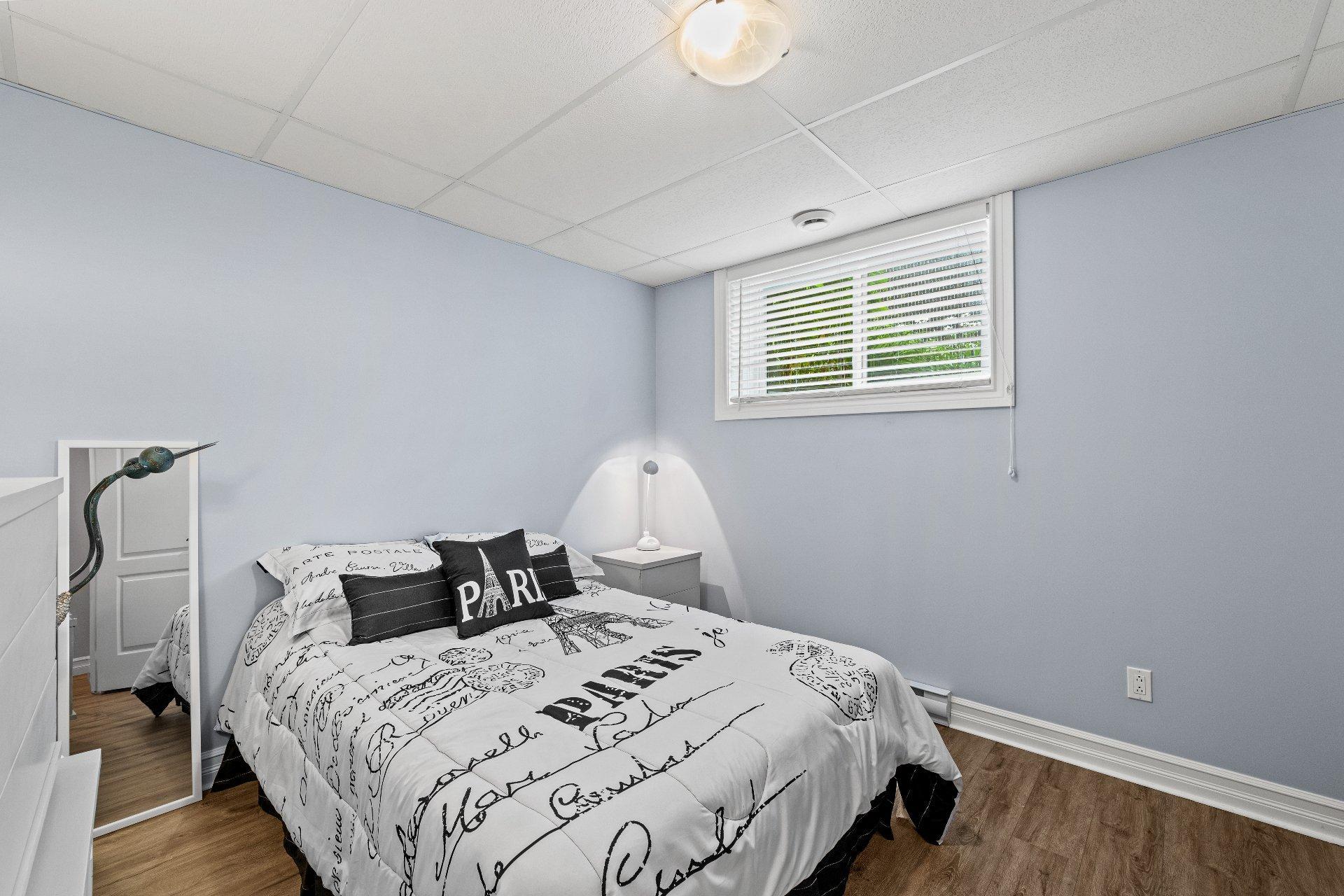 









198


Rue Brossard

,
Saint-Constant,




QC
J5A0B4

