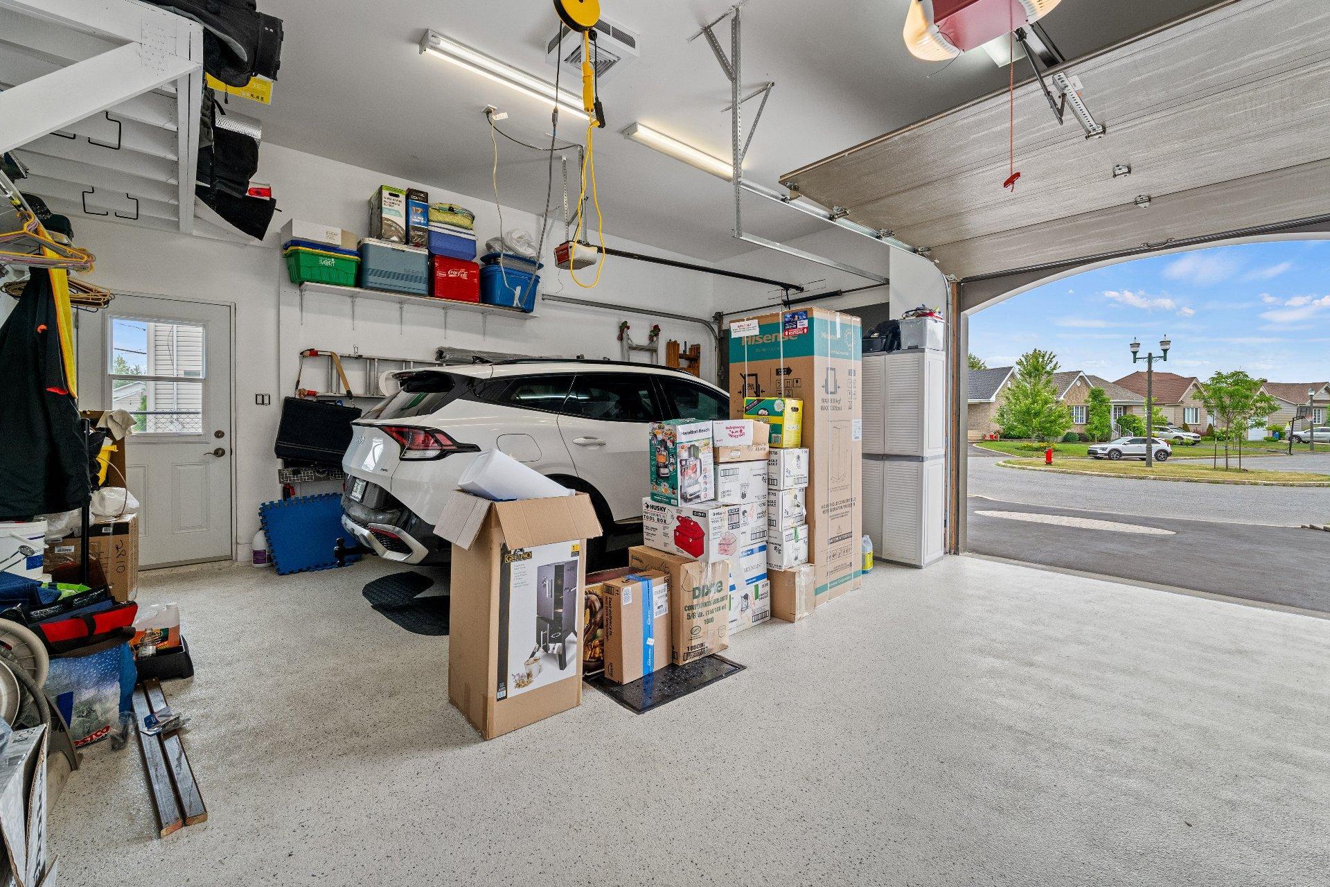 









198


Rue Brossard

,
Saint-Constant,




QC
J5A0B4


